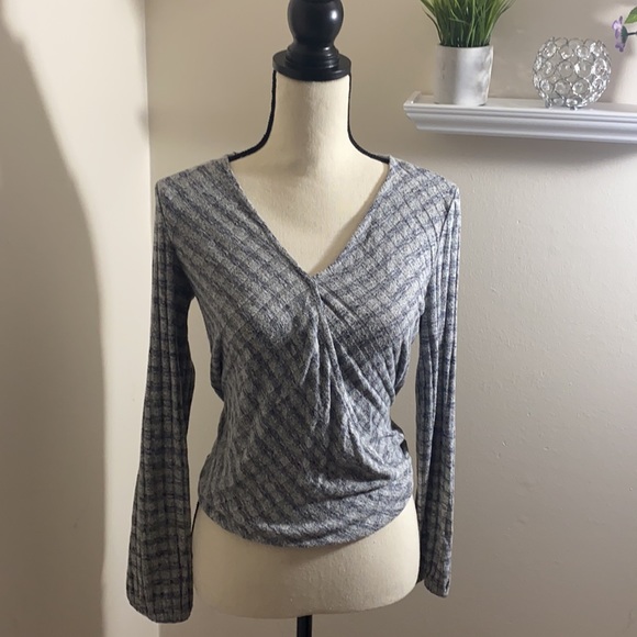 💕George XS LONGSLEEVE💕 - Picture 2 of 3